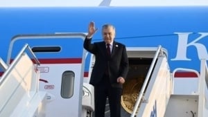 Практический визит Мирзиёева в Таджикистан завершён